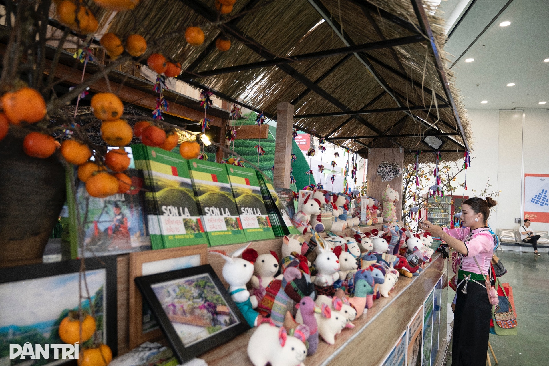 Sắc màu Tây Bắc nổi bật giữa không gian Hội chợ Mùa Thu - 7