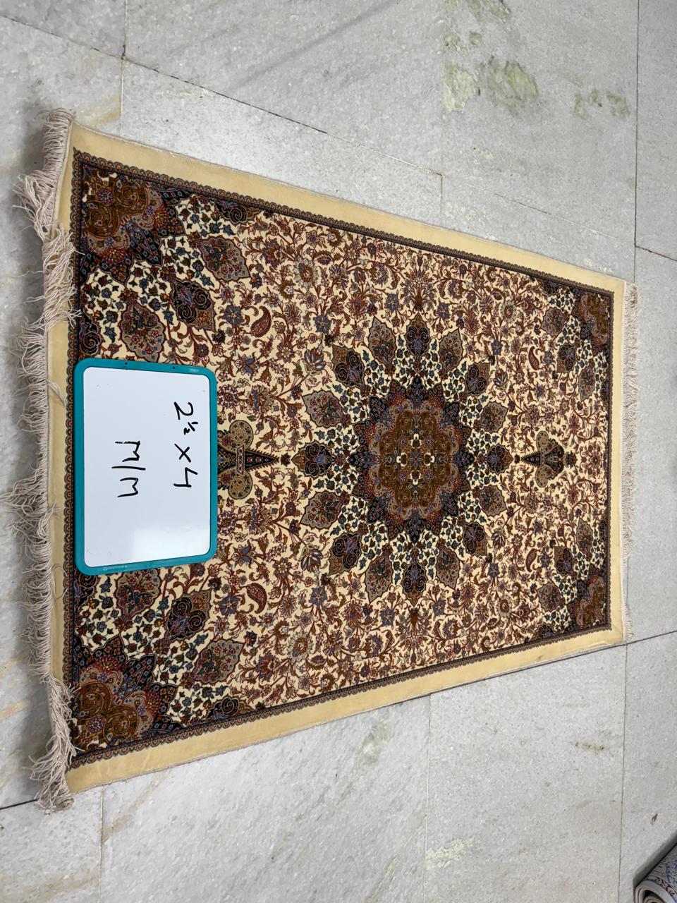 Hand-Tufted Carpet 092, from The Kashmir Knot Hand-Tufted Carpets
