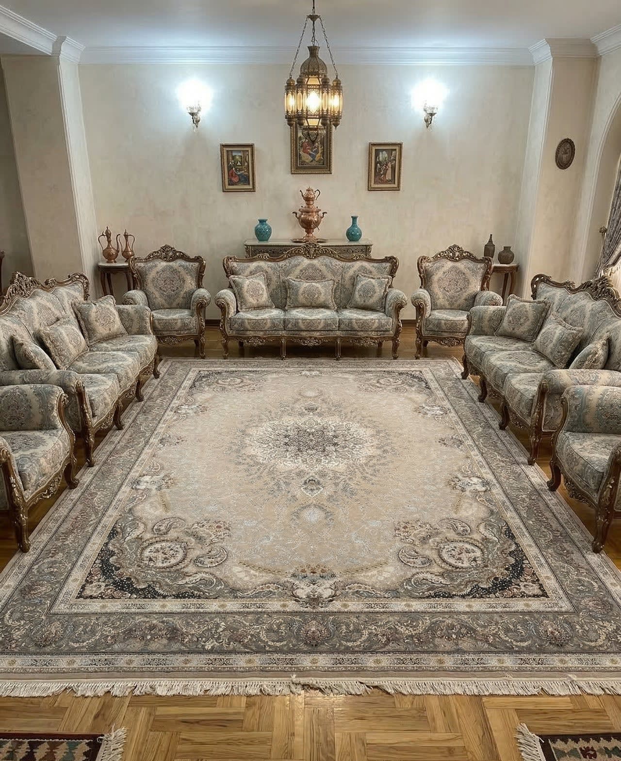 Pearl Ivory Medallion