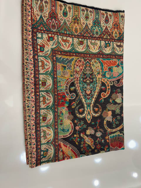 Paisley Border Pashmina, alternate detail view 3