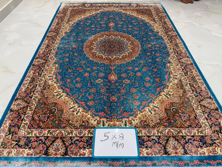 Hand-Tufted Carpet 124, hand-tufted silk carpet