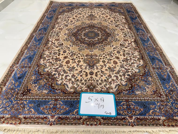 Hand-Tufted Carpet 136, hand-tufted silk carpet