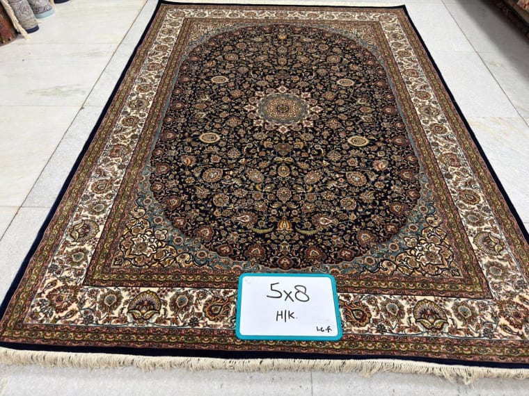 Hand-Tufted Carpet 174, hand-tufted silk carpet