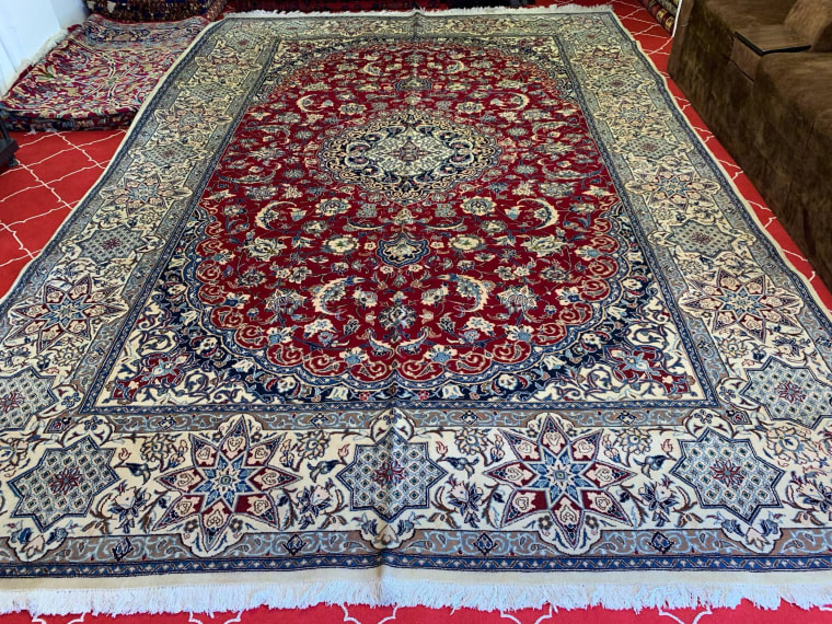 Ruby Blue Medallion Carpet