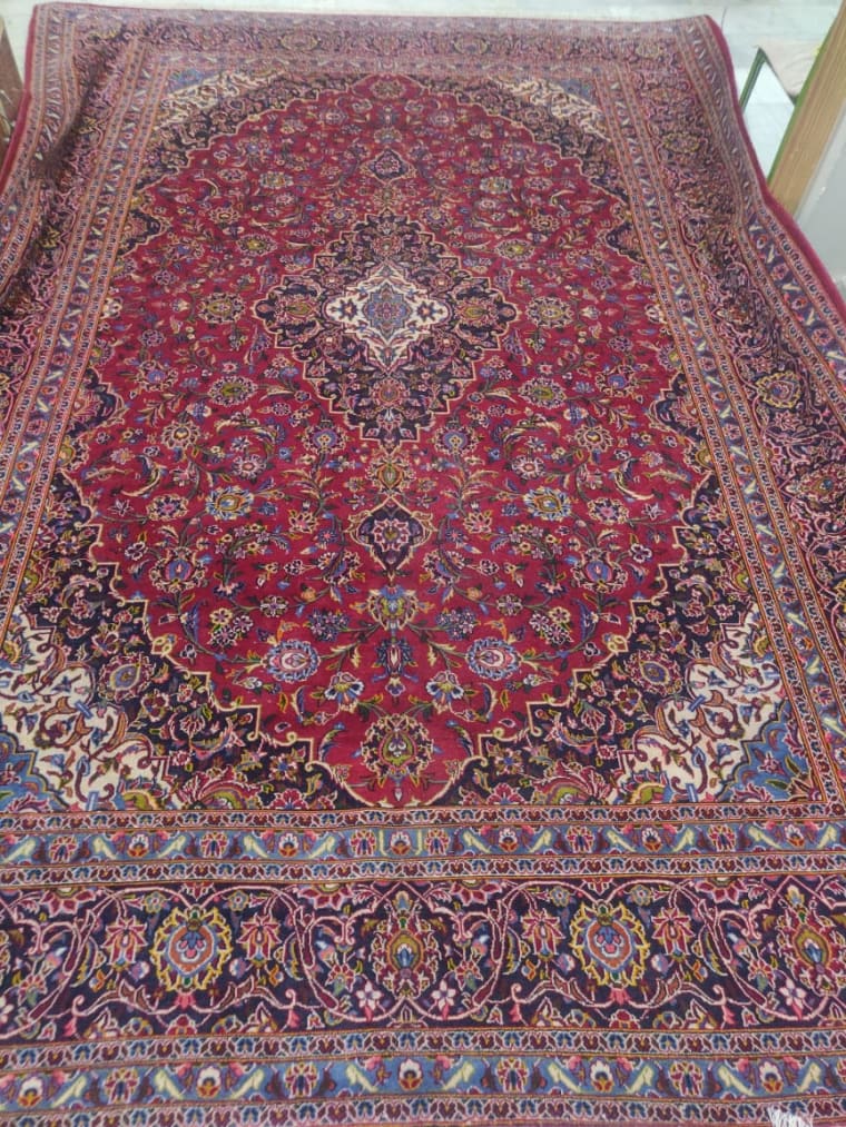 Antique Rose Medallion Carpet