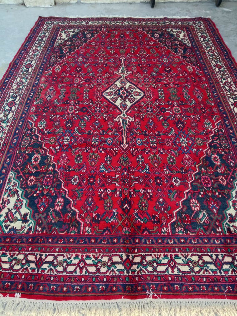 Crimson Diamond Medallion Carpet