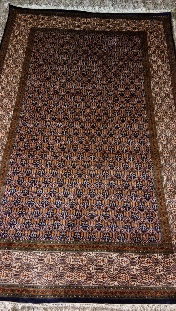 Brown Diamond Lattice Carpet, handmade Kashmiri carpet