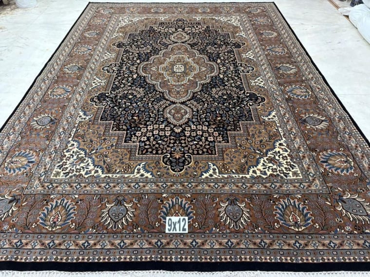 Taupe Floral Medallion Carpet, handmade Kashmiri carpet