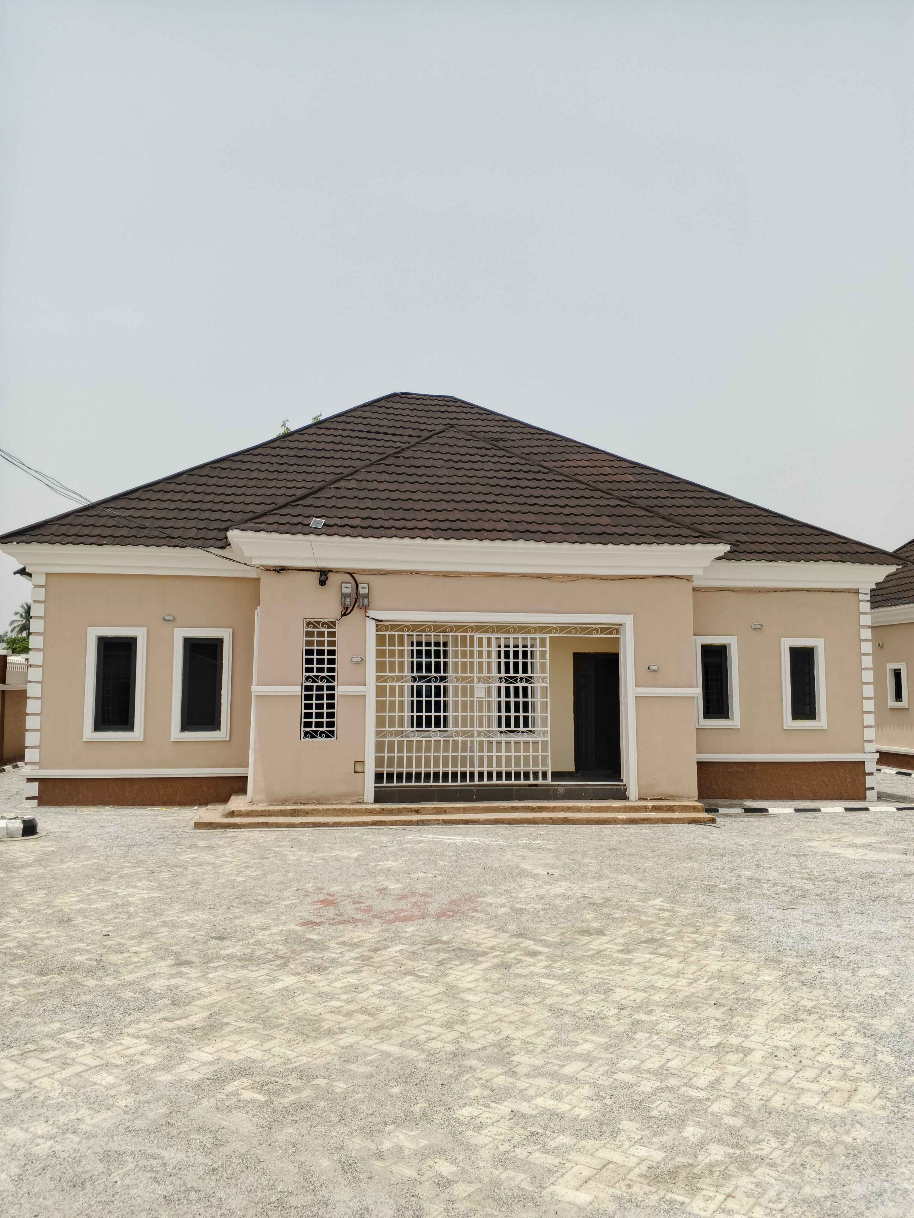 2 bedroom Flat for rent  photo 1