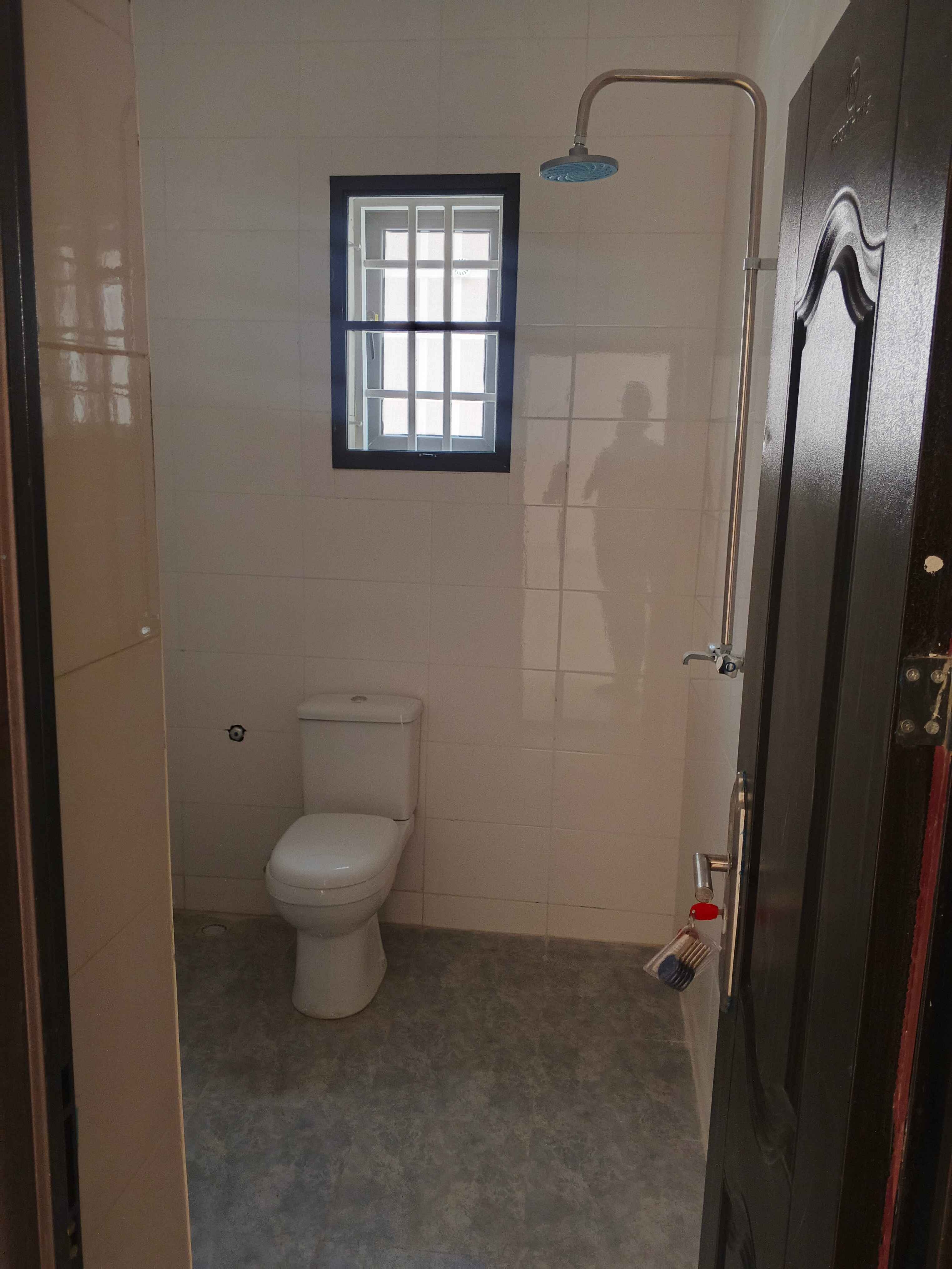 2 bedroom Flat for rent  photo 4