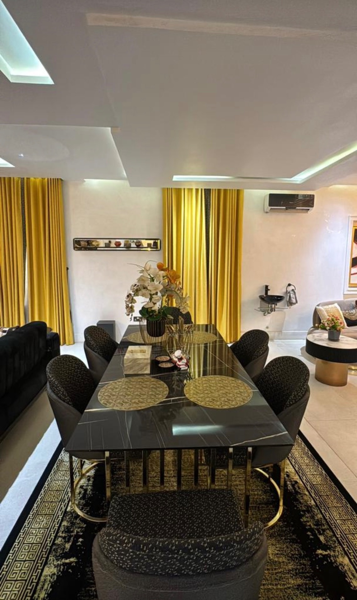 5 bedroom fully detached duplex  photo 5