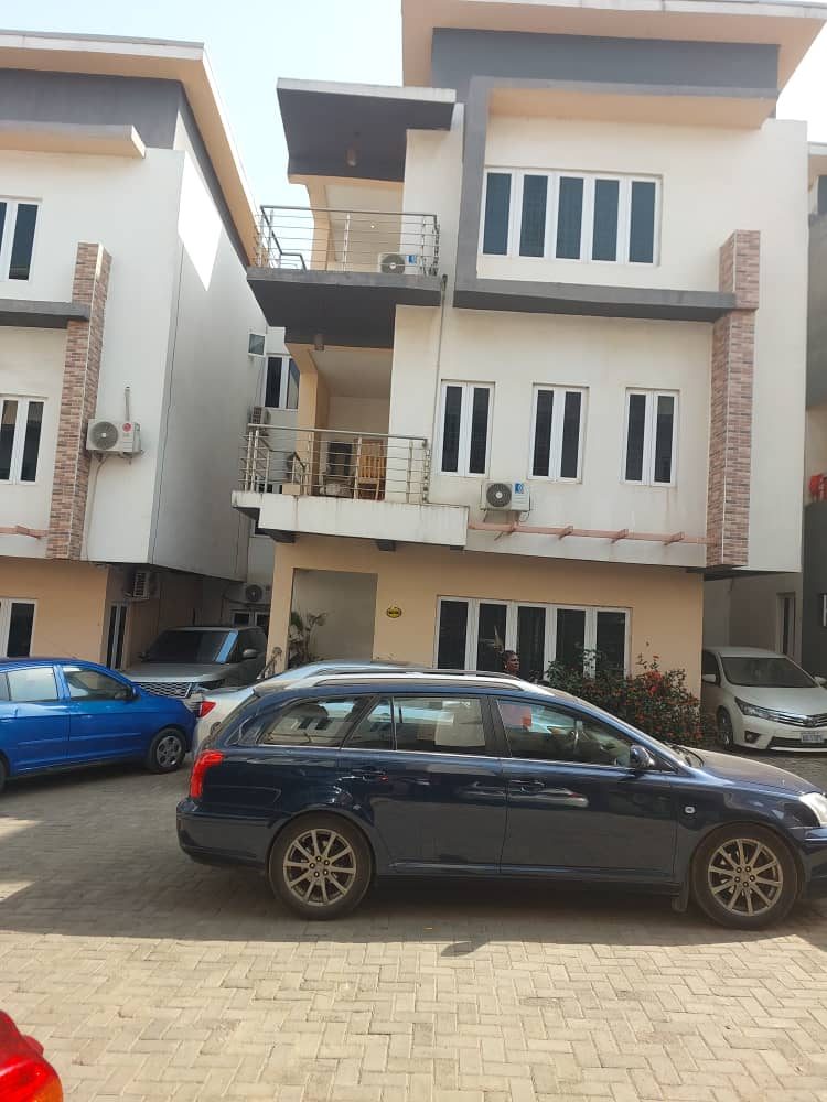 4 Bedroom Terrace Duplex + BQ for Quick sale photo 1