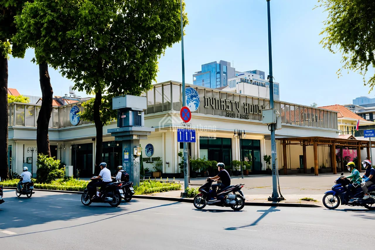 Cho thuê siêu mặt bằng kinh doanh giữa trung tâm Quận 1 Cho thuê siêu mặt bằng kinh doanh giữa trung tâm Quận 1
