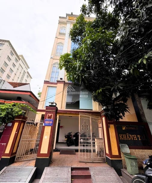 Cho Thuê Văn Phòng Diện Tích Rộng Rãi Tại Đường Lạc Long Quân Cho Thuê Văn Phòng Diện Tích Rộng Rãi Tại Đường Lạc Long Quân