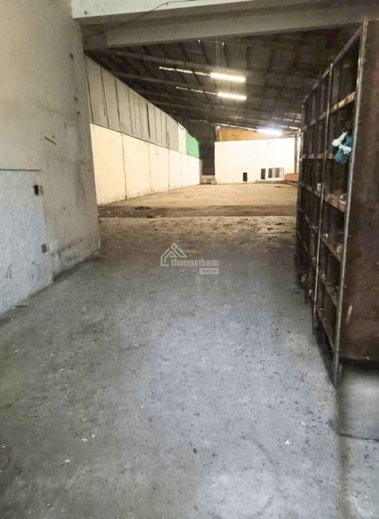 Thuê kho xưởng tại Tân Bình – Diện tích 1.000m², đất SKC, xe tải ra vào, giá tốt khu trung tâm Thuê kho xưởng tại Tân Bình – Diện tích 1.000m², đất SKC, xe tải ra vào, giá tốt khu trung tâm