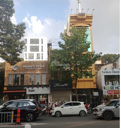 Cho thuê mặt bằng Bến Thành, Quận 1 - diện tích 90m2/tầng, mặt tiền đường lớn Cho thuê mặt bằng Bến Thành, Quận 1 - diện tích 90m2/tầng, mặt tiền đường lớn