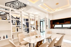 Cho thuê biệt thự rộng rãi - yên tĩnh ở Hóc Môn - ảnh 3
