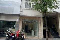 Cho thuê mặt bằng Lê Thánh Tôn diện tích 100m2 - ảnh 1
