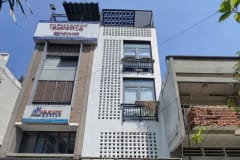 Nhà 5 tầng 2 mặt hẻm xe tải, cách mạng tháng 8. gần công viên lê thị riêng - ảnh 1