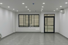 Nhà mới giáp Q1 cho thuê gần vinhome BaSon - ảnh 2