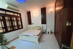 Cho Thuê Mặt Bằng Quận Phú Nhuận - Diện Tích 240m2, Có Gara Ô Tô - ảnh 2