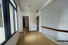 Cho Thuê Mặt Bằng Quận 2 - Biệt Thự 400m2, Hồ Bơi Và Sân Vườn Rộng Rãi - ảnh 2