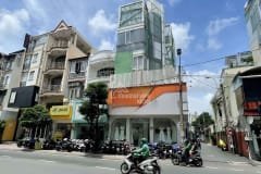 Cho Thuê Mặt Bằng Quận Phú Nhuận - 4 Tầng Lầu, Có Thang Máy - ảnh 1