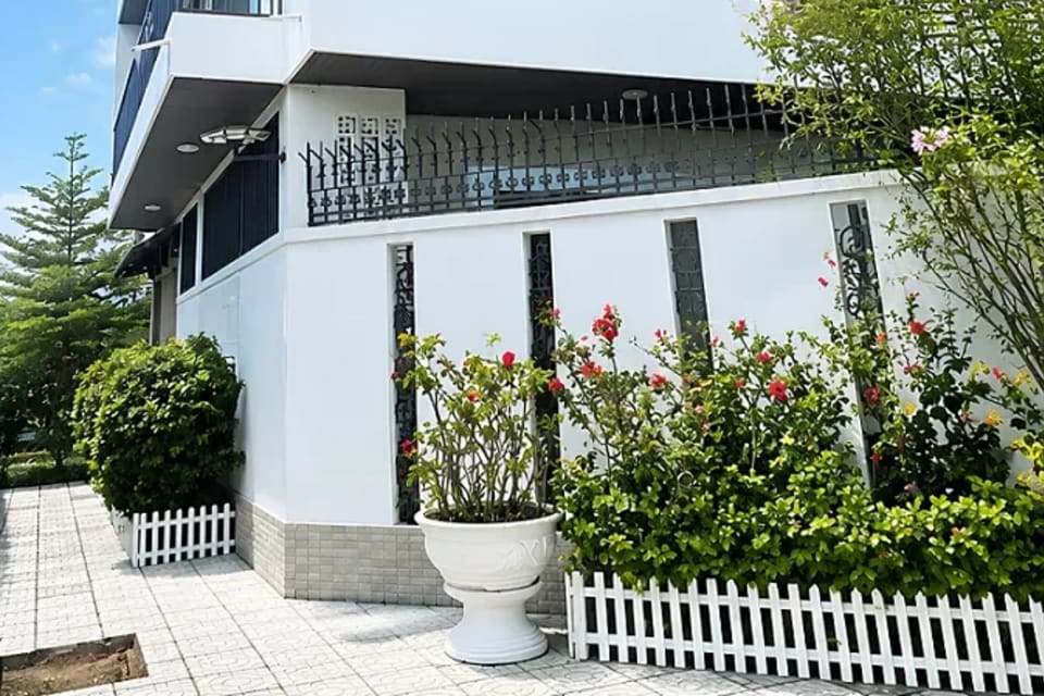 Cho thuê biệt thự diện tích rộng ở Quận 8