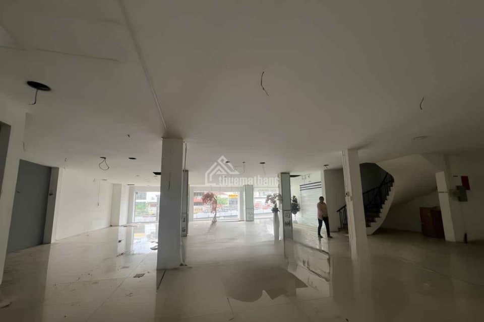 CHO THUE MẶT BẰNG SỐ 5 CỘNG HÒA QUẬN TÂN BÌNH - ảnh 3