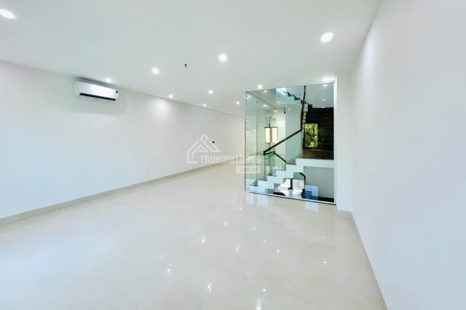 Cho thuê văn phòng Regal Pavillon - Nâng tầm doanh nghiệp không gian làm việc sang trọng đẳng cấp - ảnh 3
