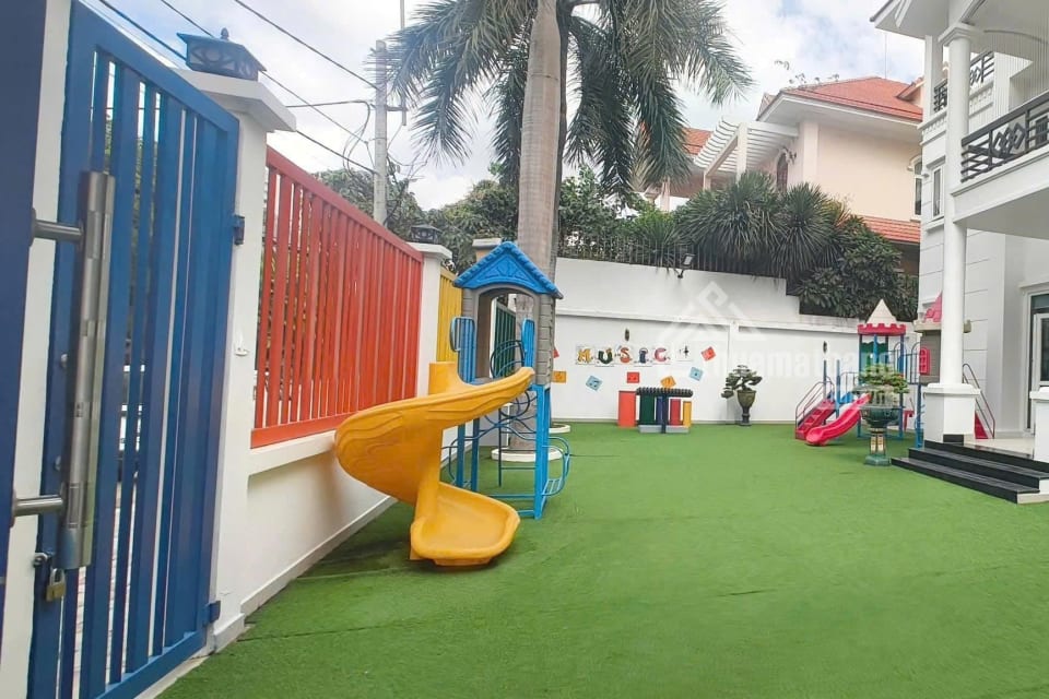 Cho thuê biệt thự có hồ bơi, sân vườn tại Phường An Khánh, TP.HCM - ảnh 2