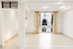 Cho thuê biệt thự vị trí đẹp gần trung tâm - ảnh 3