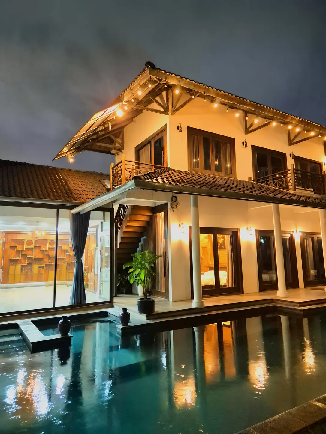 Cho thuê biệt thự hồ bơi tại Thủ Đức Cho thuê biệt thự hồ bơi tại Thủ Đức
