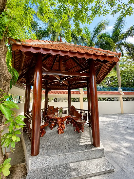 Cho thuê biệt thự làm văn phòng khu Thảo Điền Quận 2 - ảnh 2