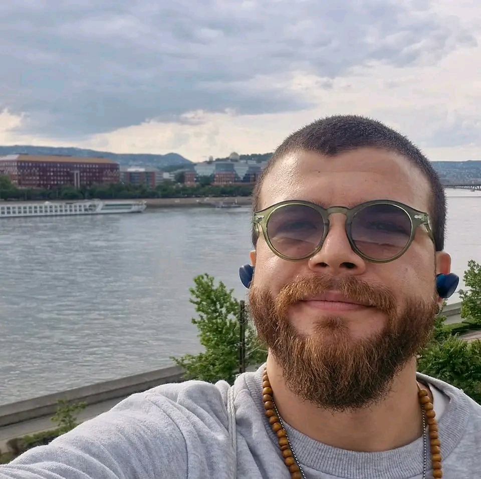 Lukas Weber