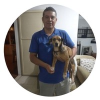 Héctor G.