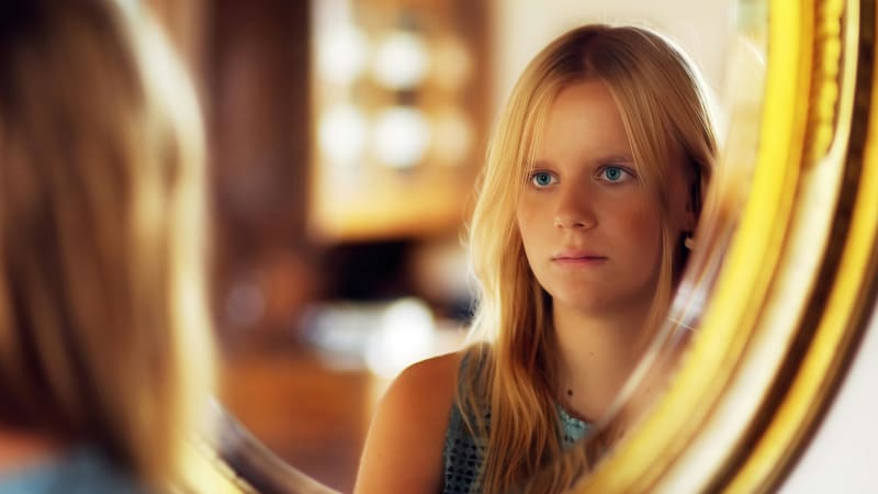 Mindful Interbeing Mirror Therapy (MIMT)