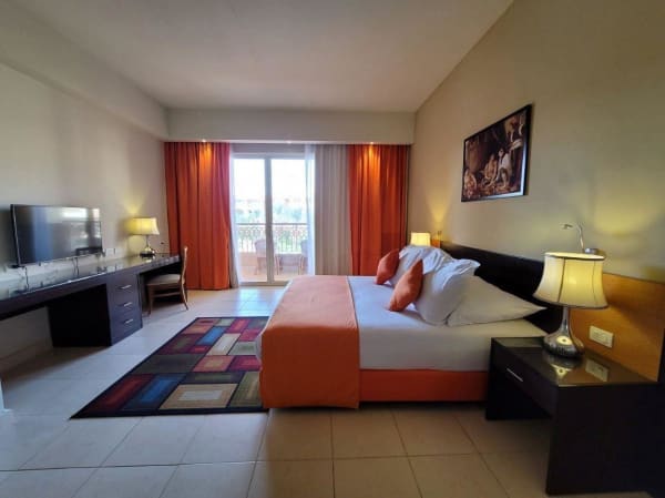Parrotel Lagoon Resort 3