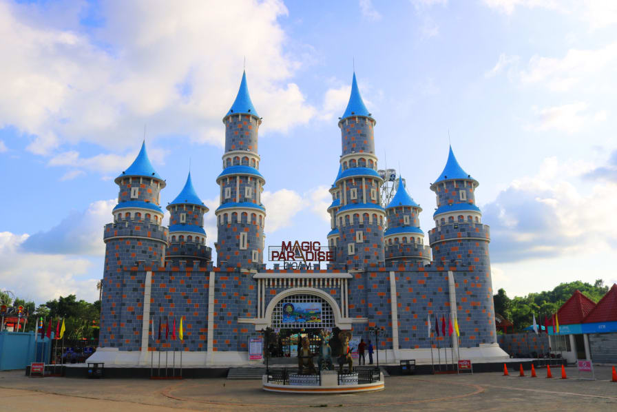 Attractions - Paradise Park