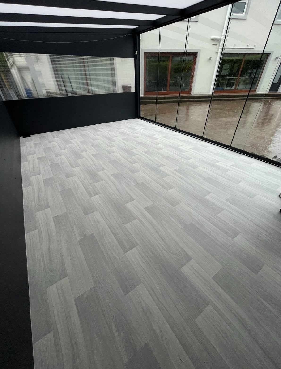 Vinyl flooring installation 6