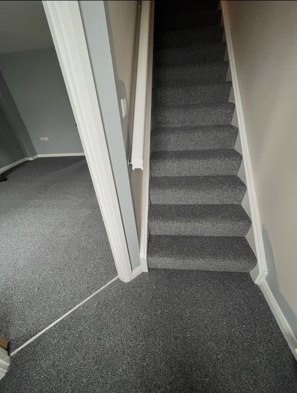 Carpet flooring installation 1