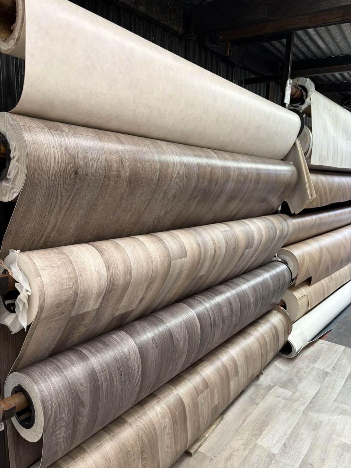Vinyl flooring in our showroom 10