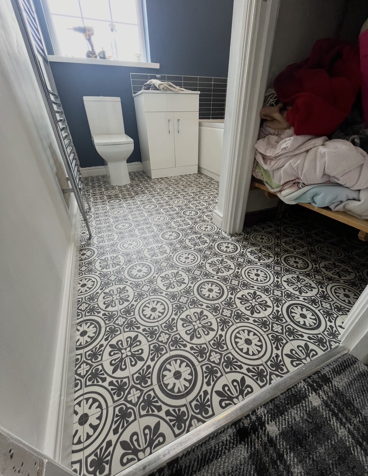 Vinyl flooring in our showroom 9