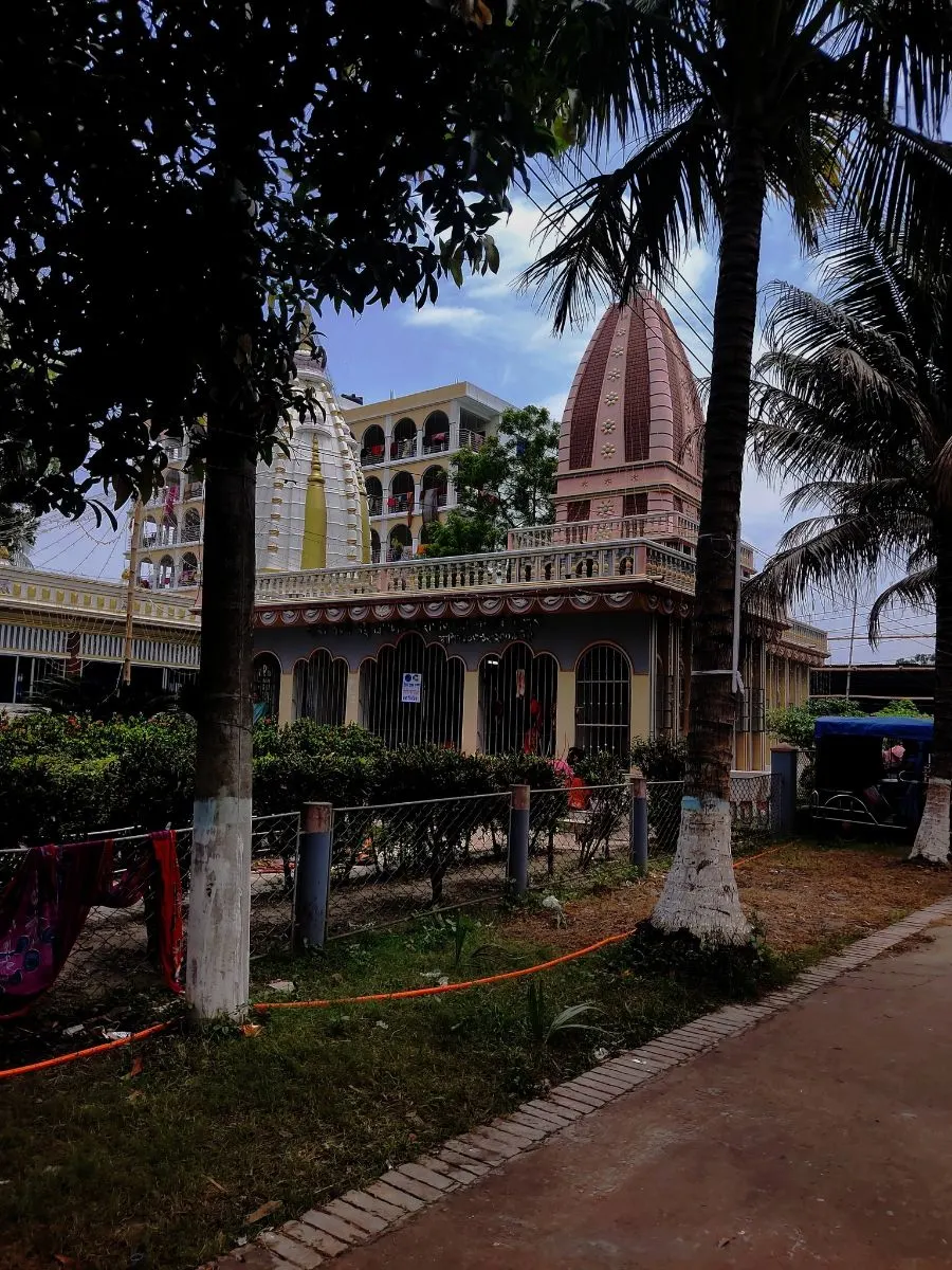 ফরিদপুর 	শ্রীধাম শ্রীঅঙ্গন - ছবি 9