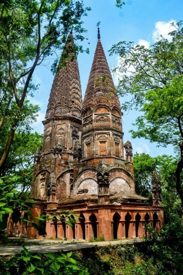 সোনারং জোড়া মঠ 