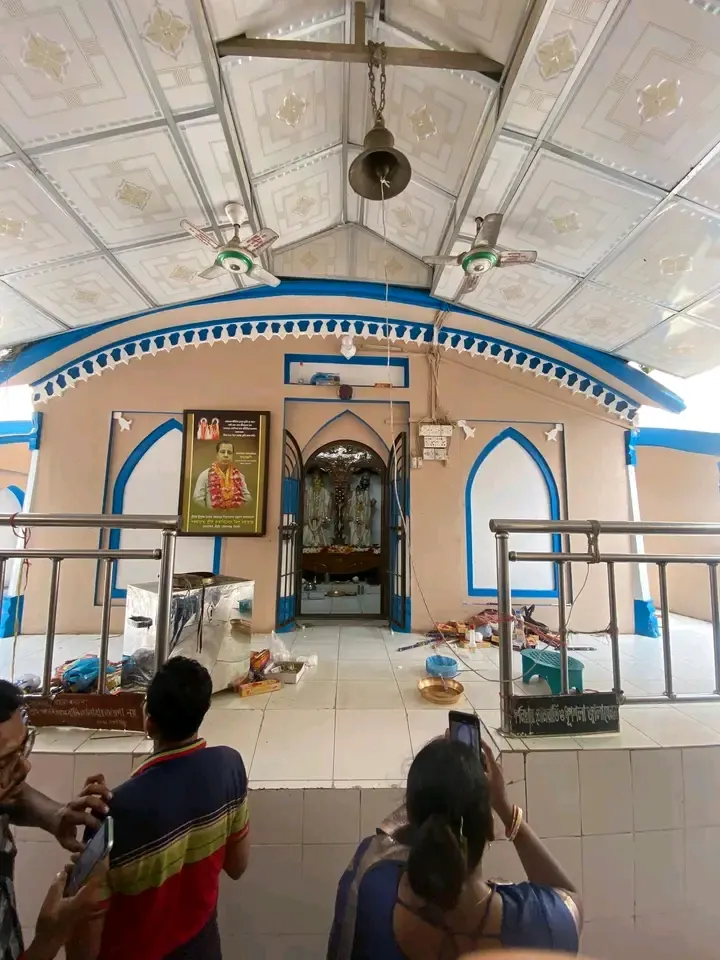 ঢাকাদক্ষিন শ্রীশ্রী চৈতন্য মহাপ্রভুর বাড়ি - ছবি 9