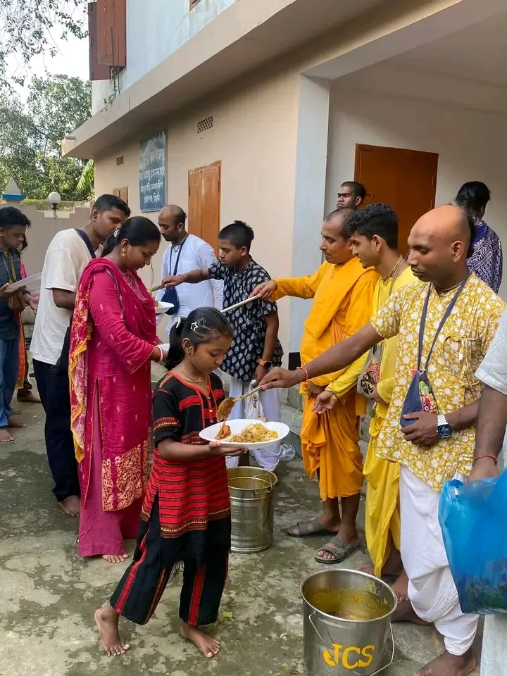 ঢাকাদক্ষিন শ্রীশ্রী চৈতন্য মহাপ্রভুর বাড়ি photo