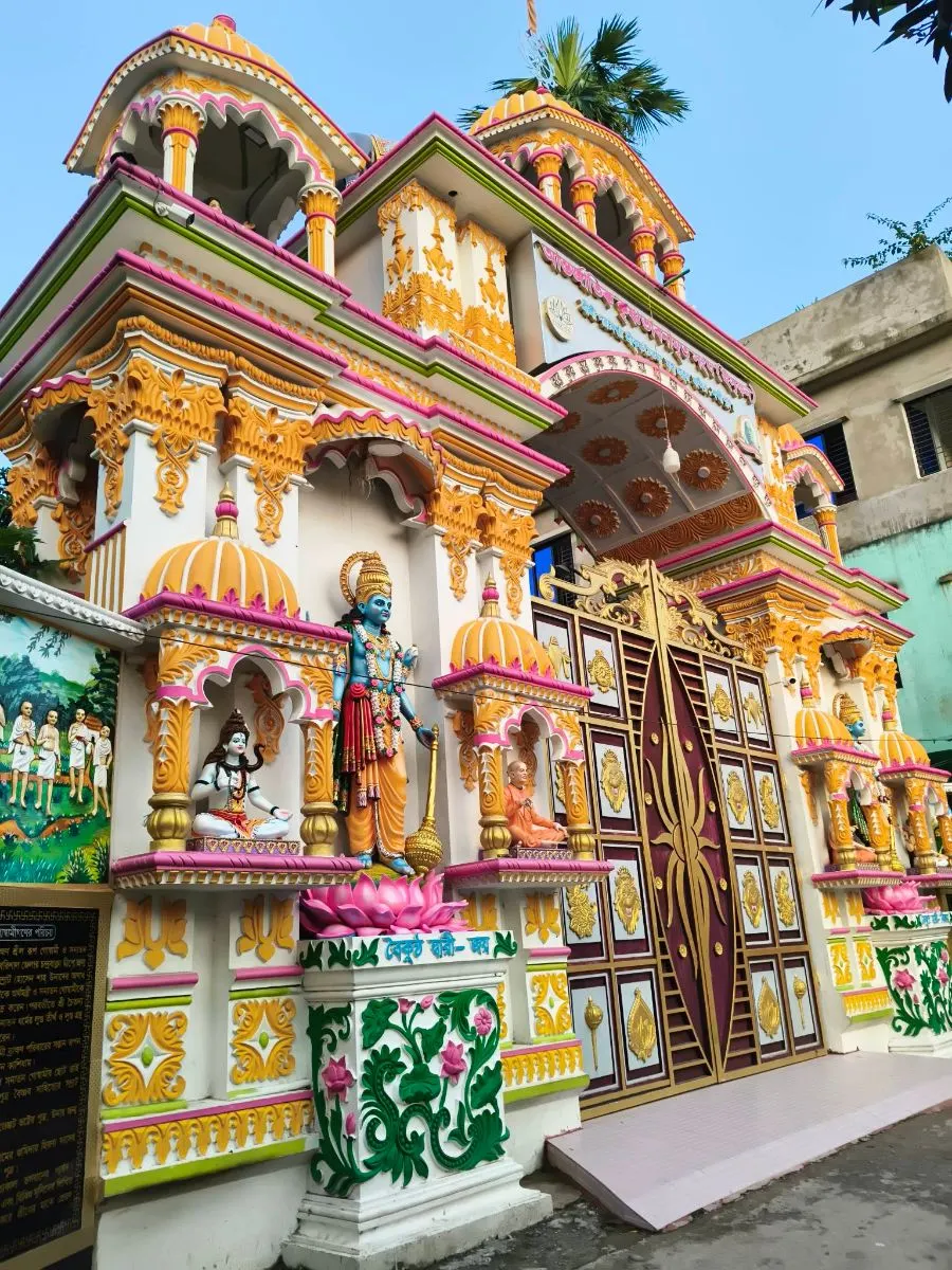 লক্ষ্মীপুর ইসকন মন্দির  - ছবি 9