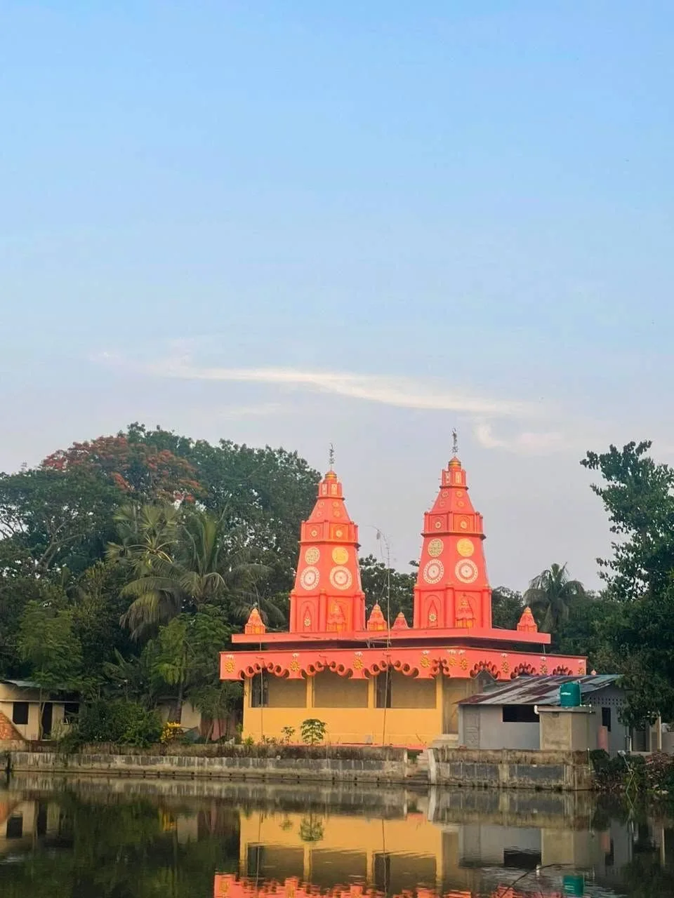  শ্রী শ্রী মোক্ষদায়িনী কালী মন্দির ও শিব মন্দির