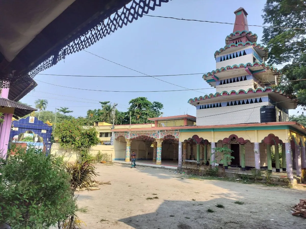 শ্রী শ্রী বুড়াকর্তার সমাধি আশ্রম photo